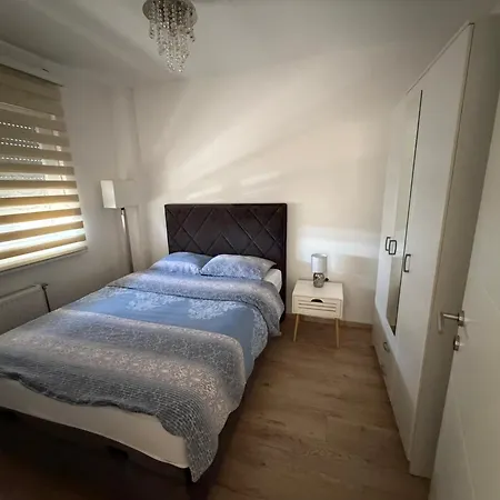 Vrbas Sa Podzemnom Garazom Apartment